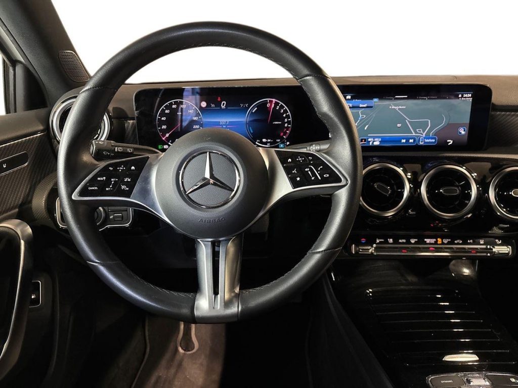 A 250 e phev Progressive Advanced auto - Certified