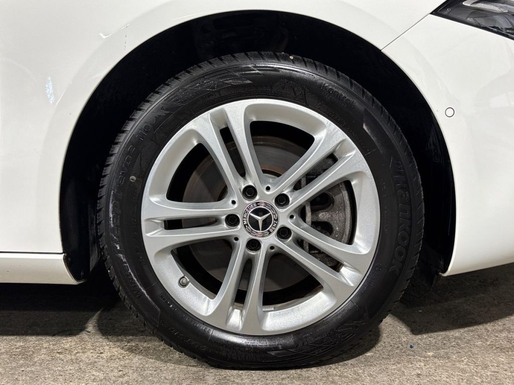 A 250 e phev Progressive Advanced auto - Certified