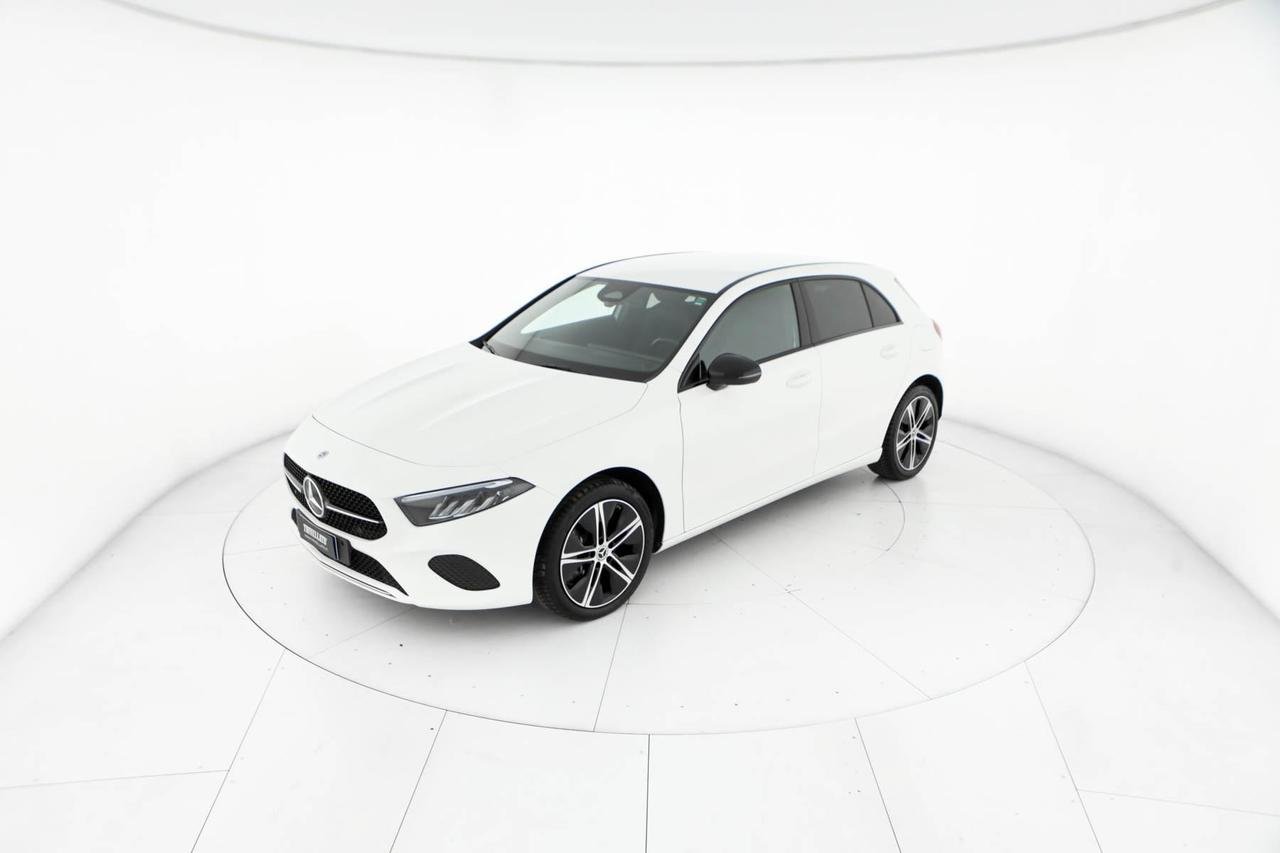 A 250 e phev Progressive Advanced auto - Certified