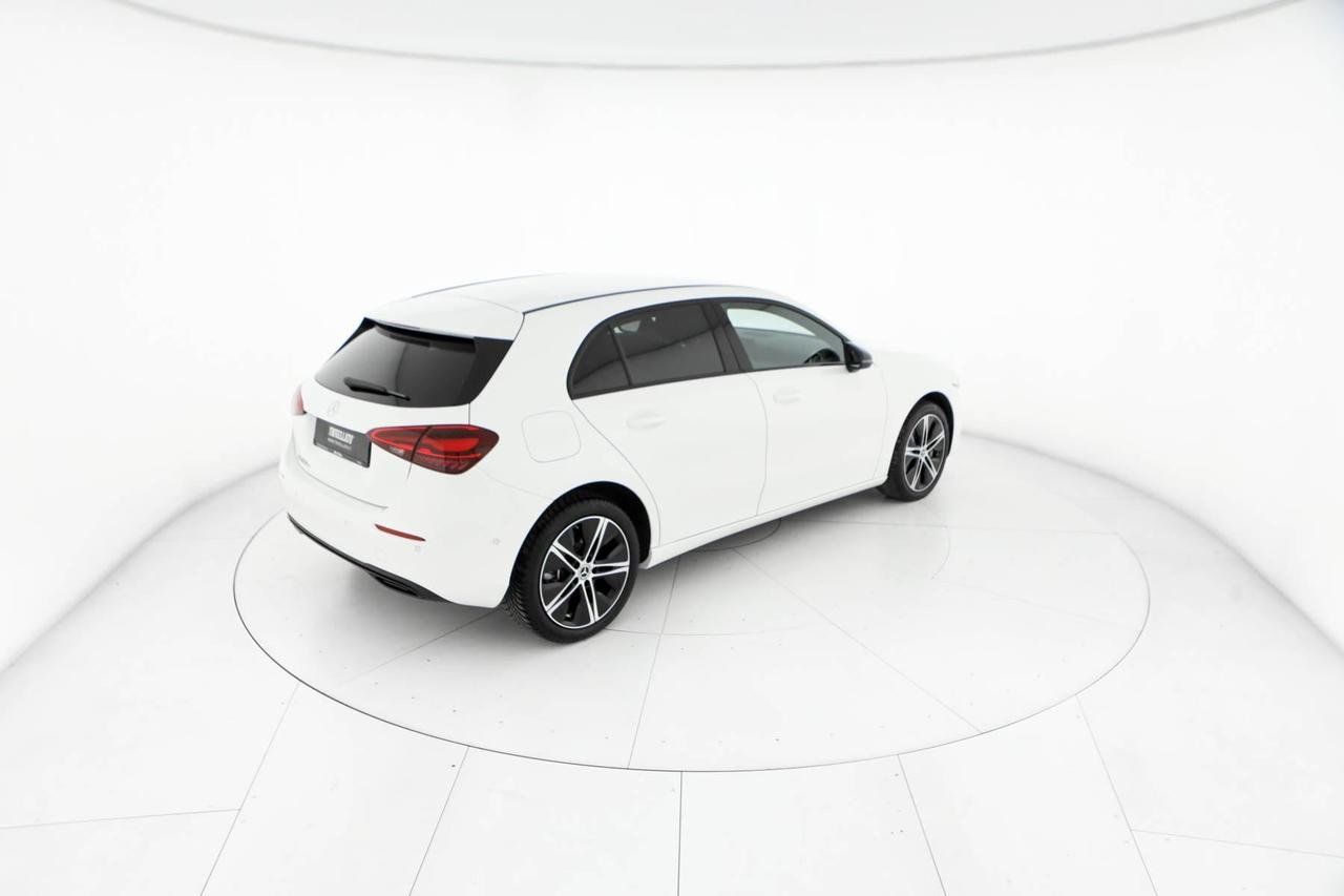 A 250 e phev Progressive Advanced auto - Certified