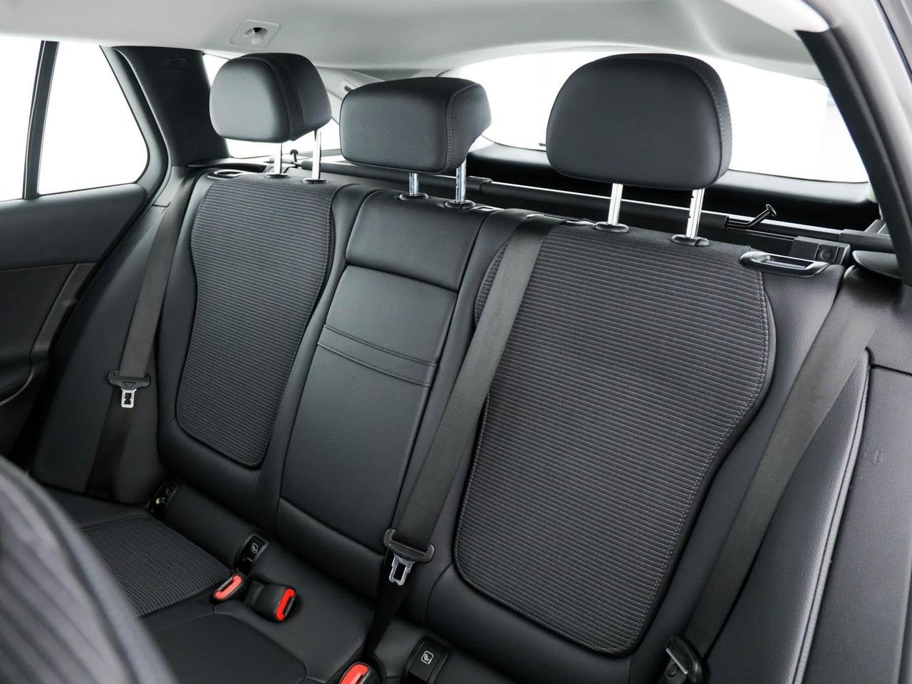 C SW 200 d mhev Advanced auto - Certified