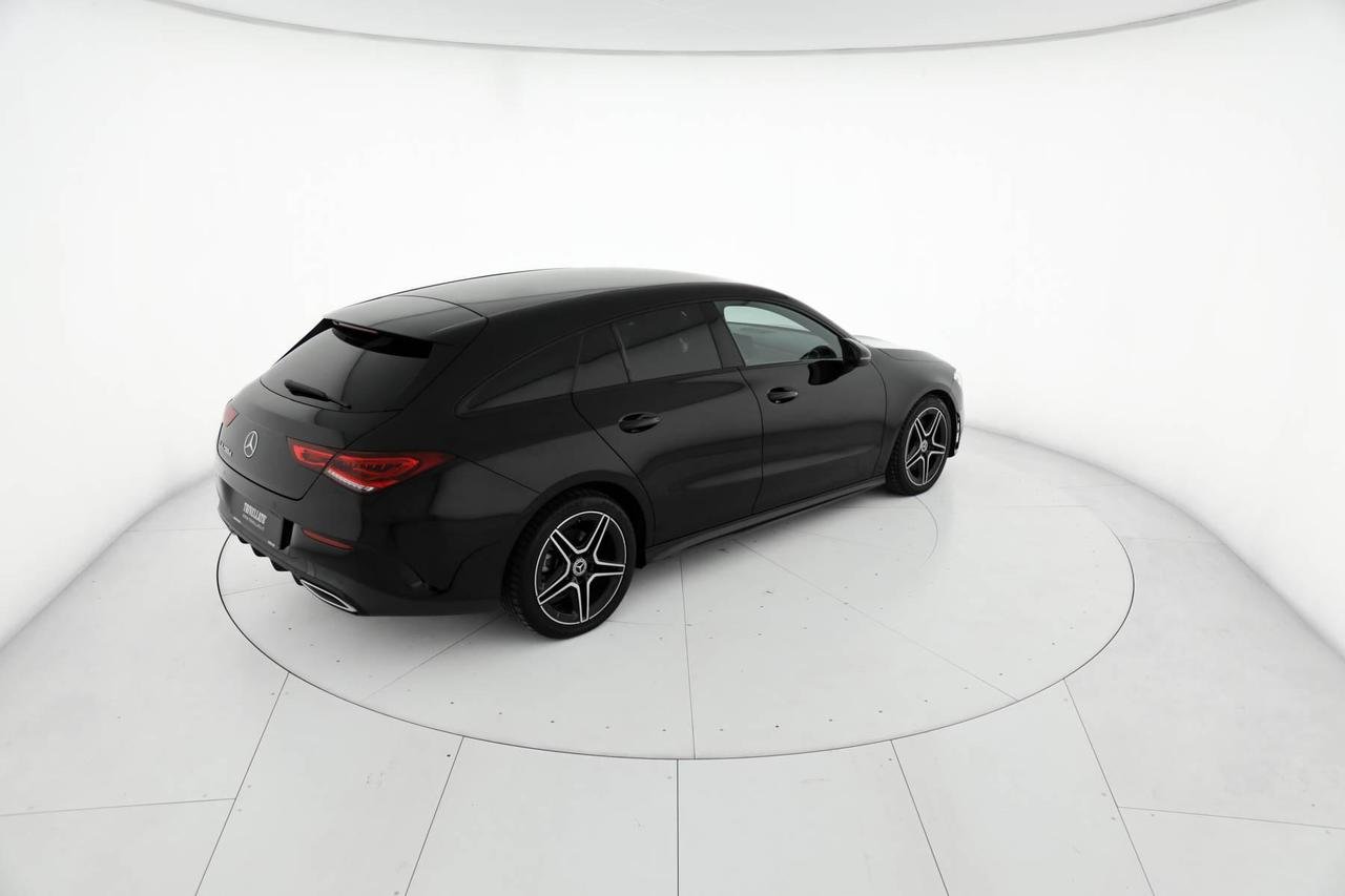 CLA Shooting Brake 200 d Premium auto - Certified
