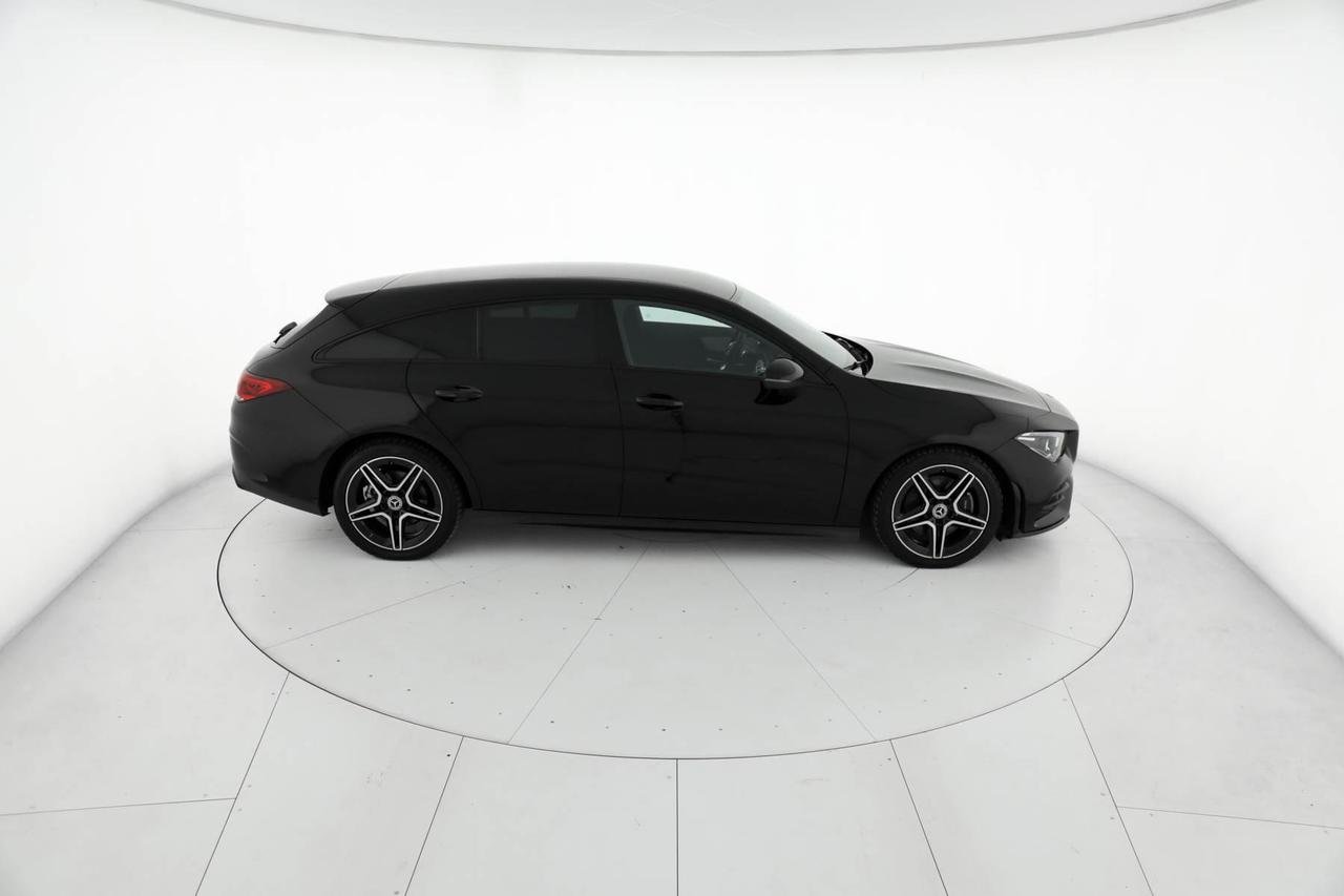 CLA Shooting Brake 200 d Premium auto - Certified
