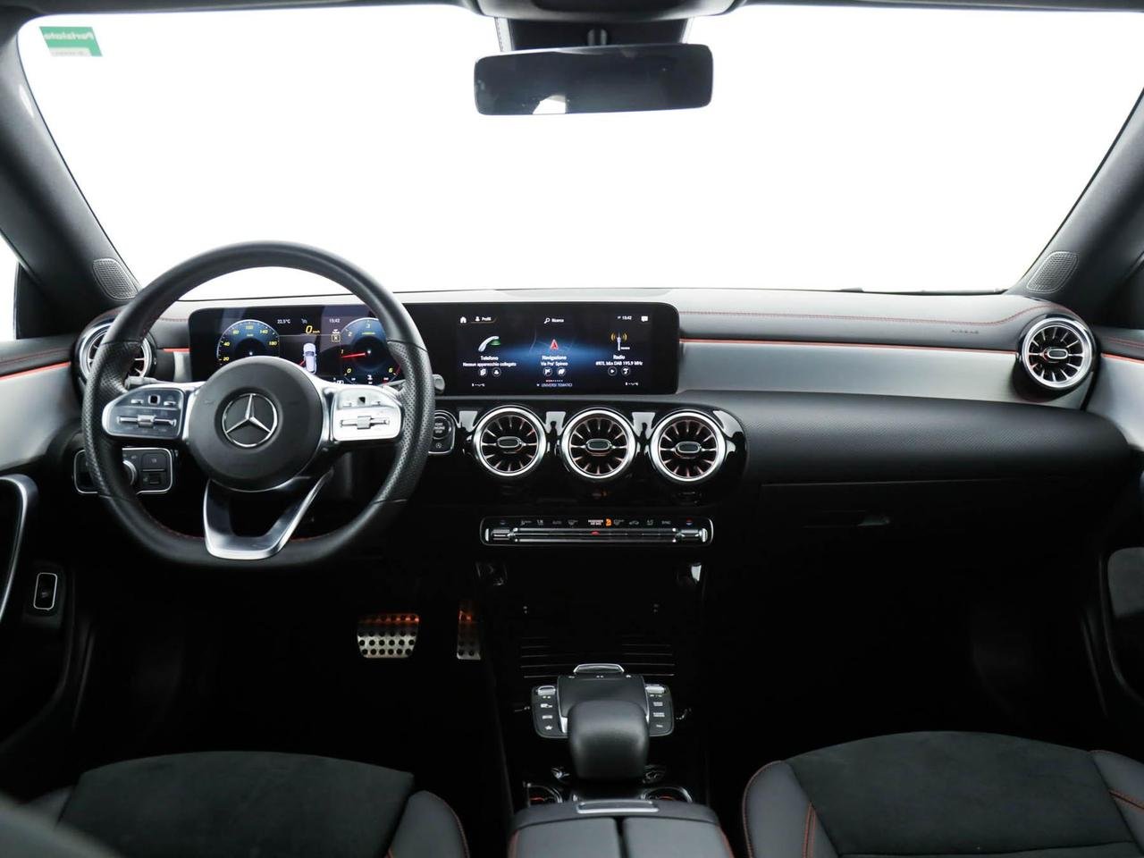 CLA Shooting Brake 200 d Premium auto - Certified