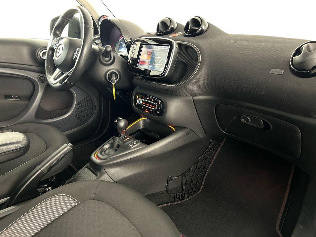 Fortwo Cabrio eq Ushuaia - Certified