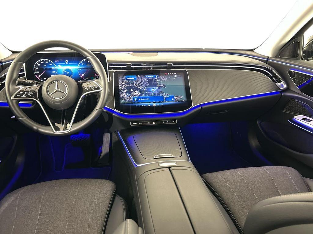 E SW 220 d Advanced auto - Certified