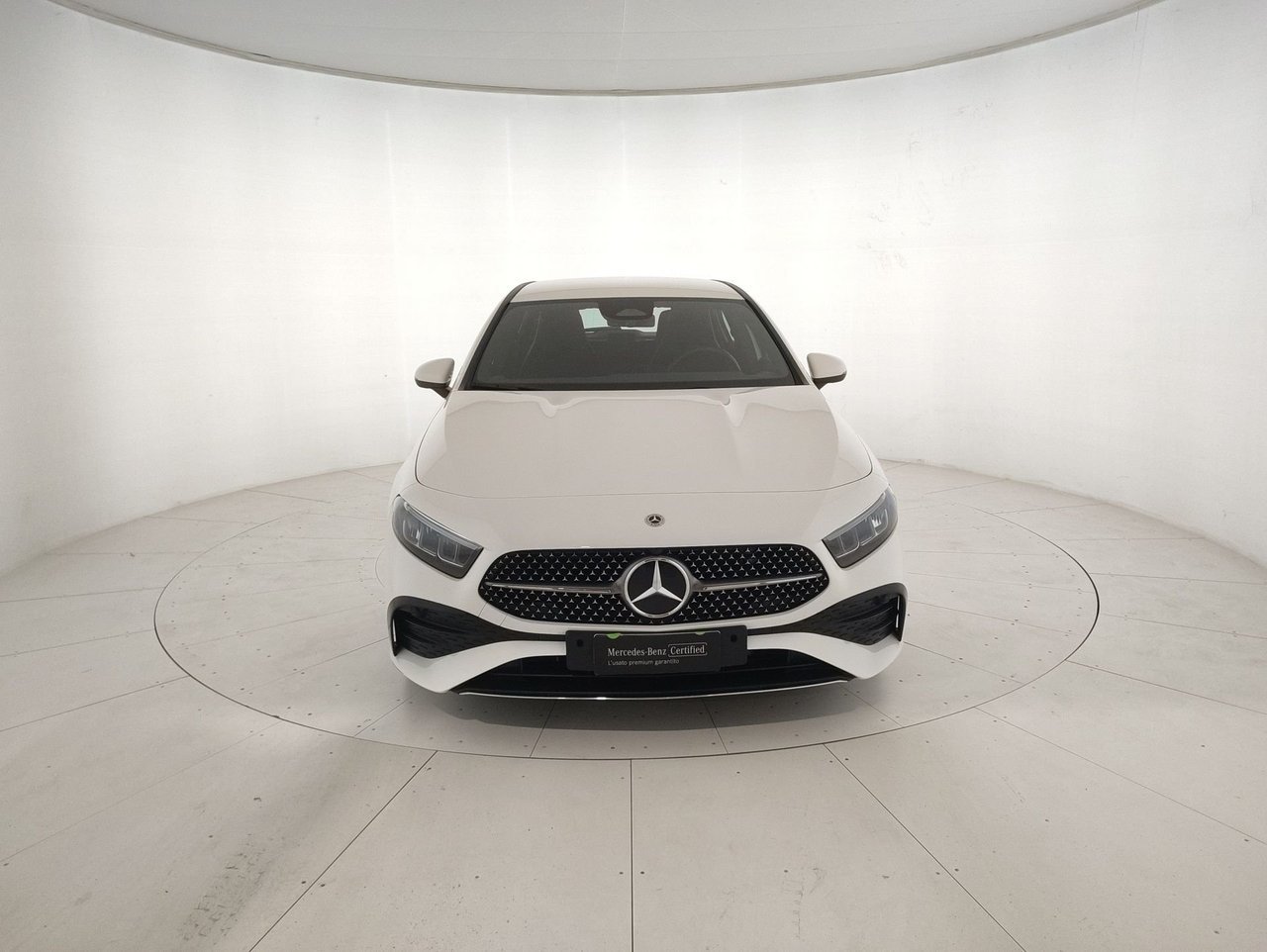 A 180 AMG Line Premium auto - Certified