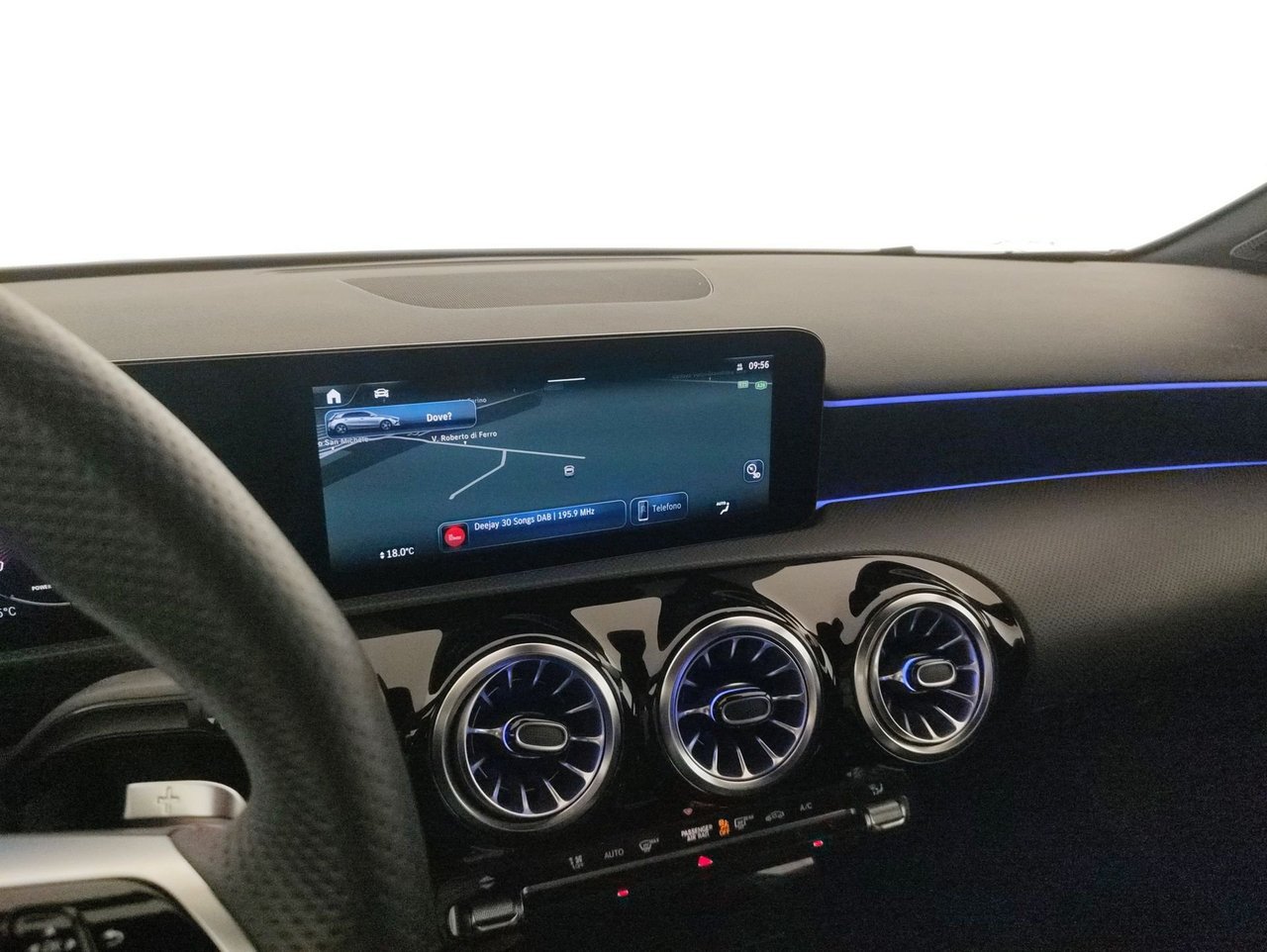 A 180 AMG Line Premium auto - Certified