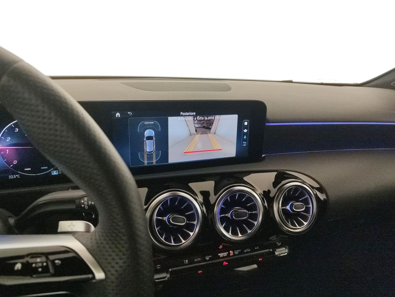 A 180 AMG Line Premium auto - Certified