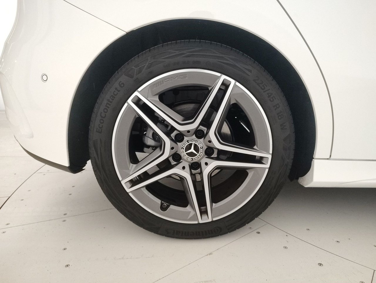 A 180 AMG Line Premium auto - Certified