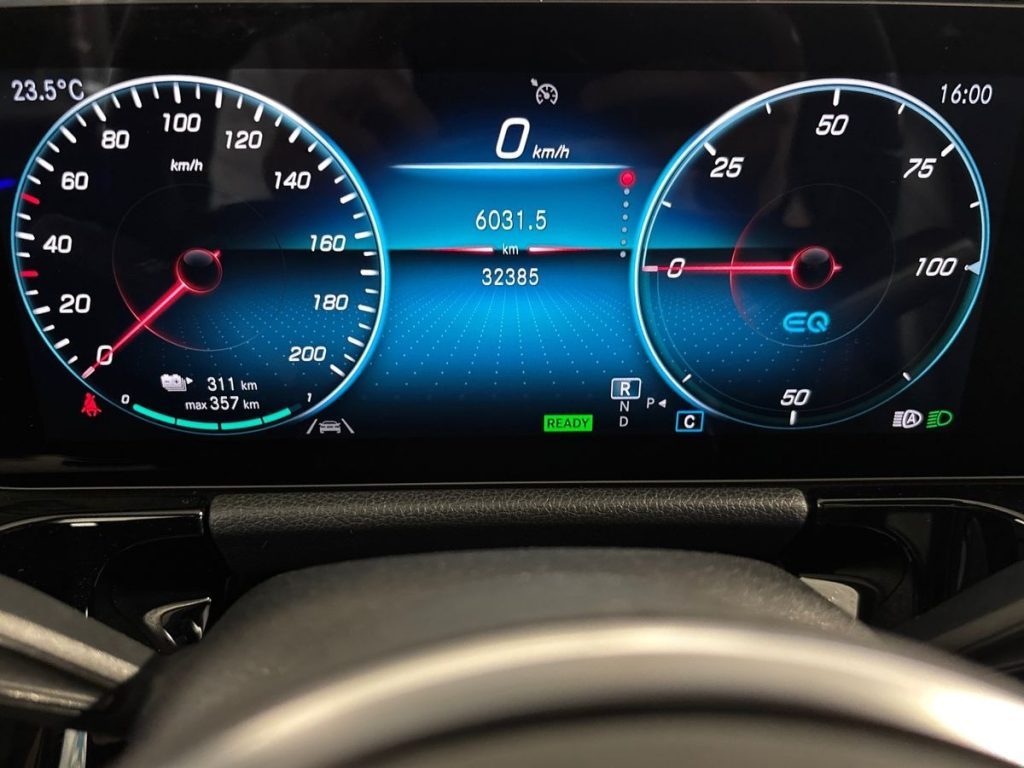 EQA 300 Sport Edition1 4matic - Certified