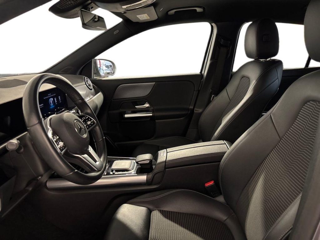 EQA 300 Sport Edition1 4matic - Certified