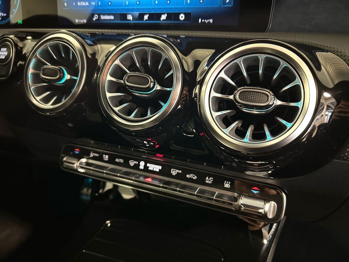 A 250 e phev (eq-power) Premium auto - Certified