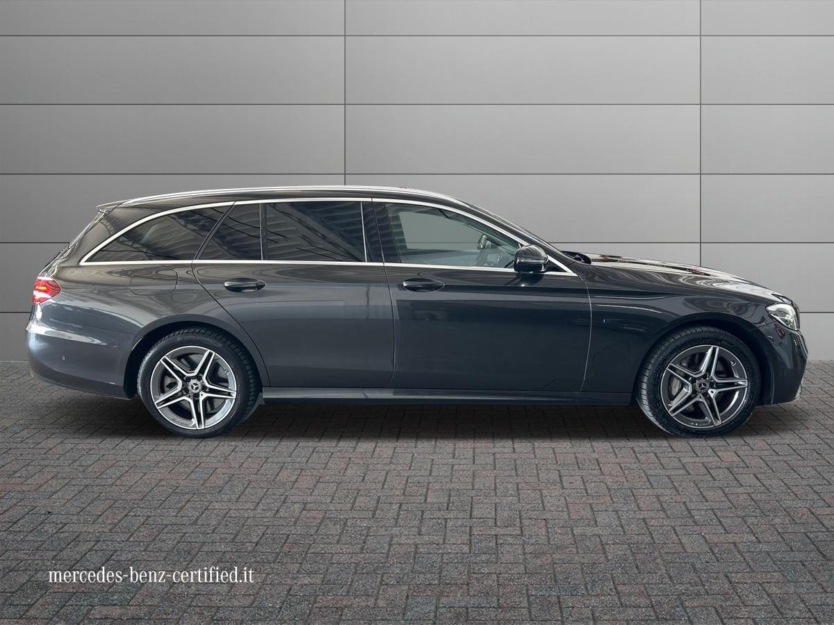 E SW 300 de phev (eq-power) Premium 4matic auto my - Certified