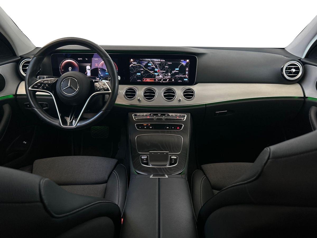 E SW 300 de phev (eq-power) Premium 4matic auto my - Certified