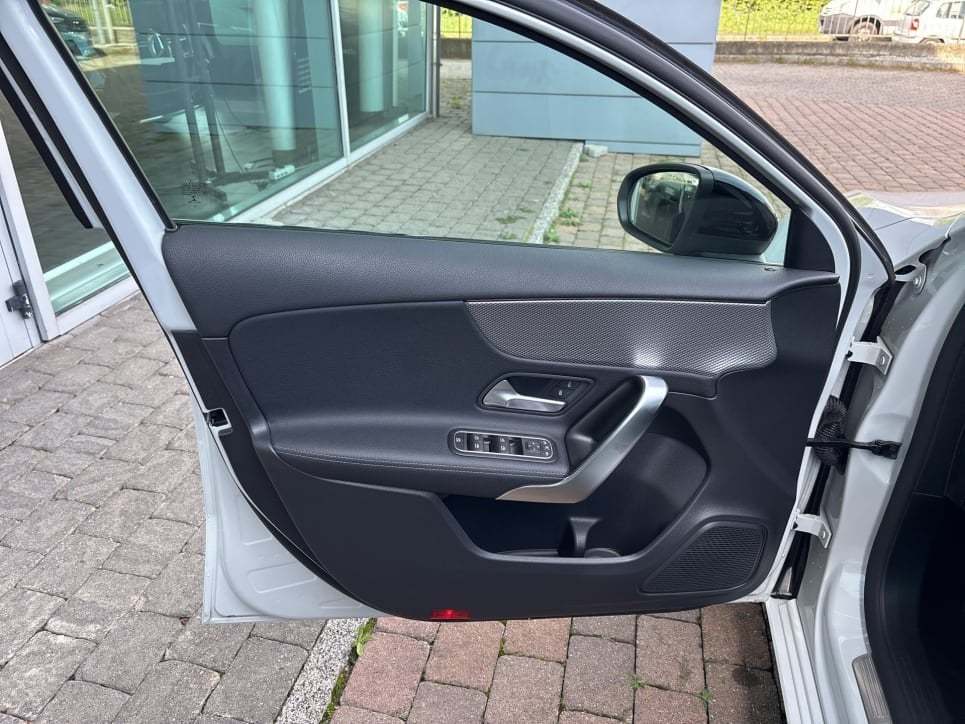 A 180 d Sport auto - Certified