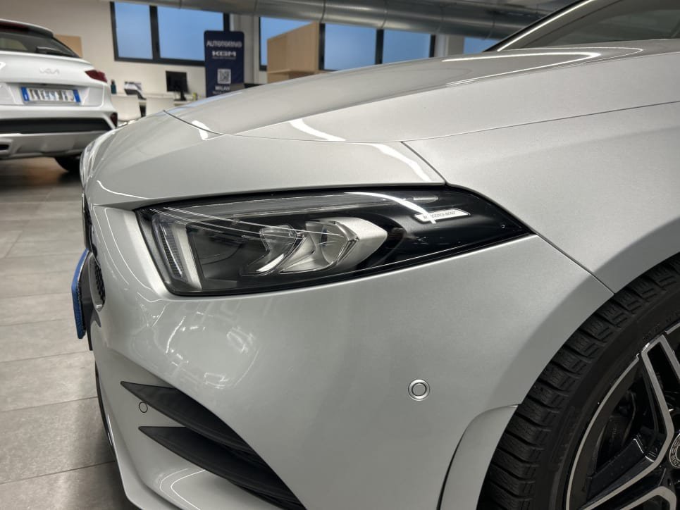 A 200 Premium Night edition auto - Certified