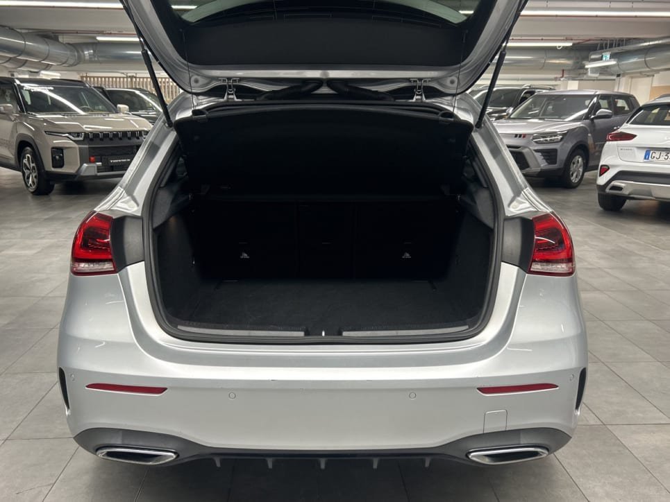 A 200 Premium Night edition auto - Certified