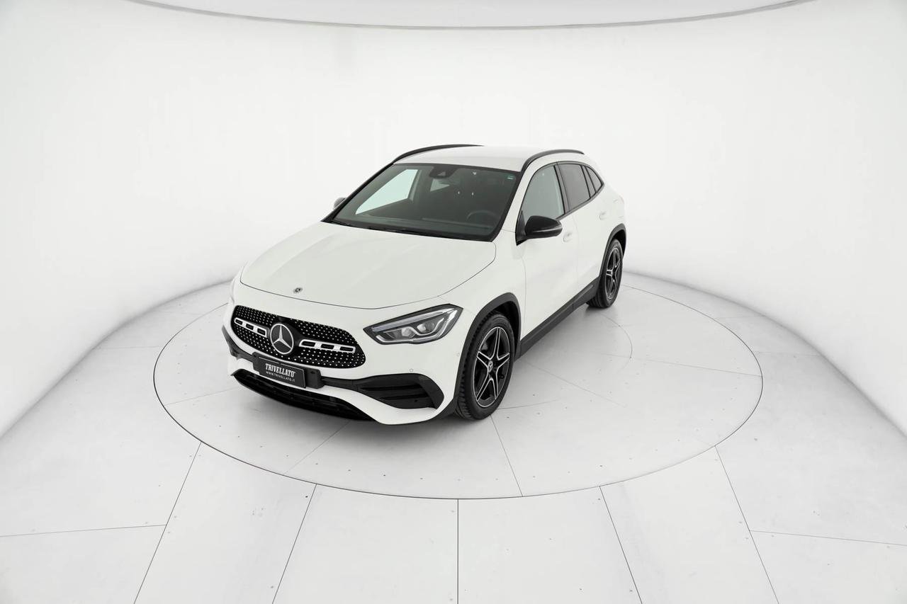 GLA 200 d Premium 4matic auto - Mercedes Certified