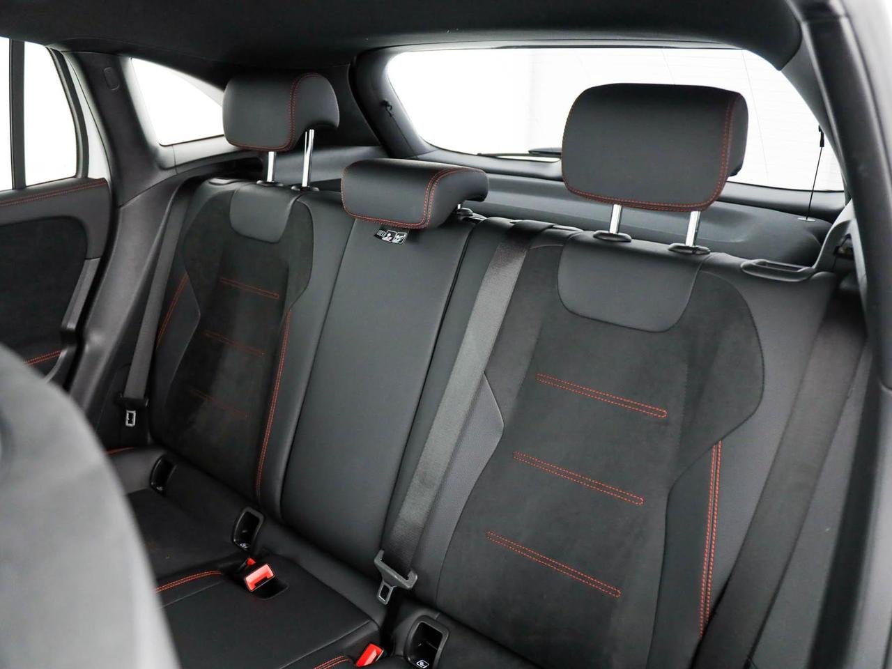 GLA 200 d Premium 4matic auto - Certified