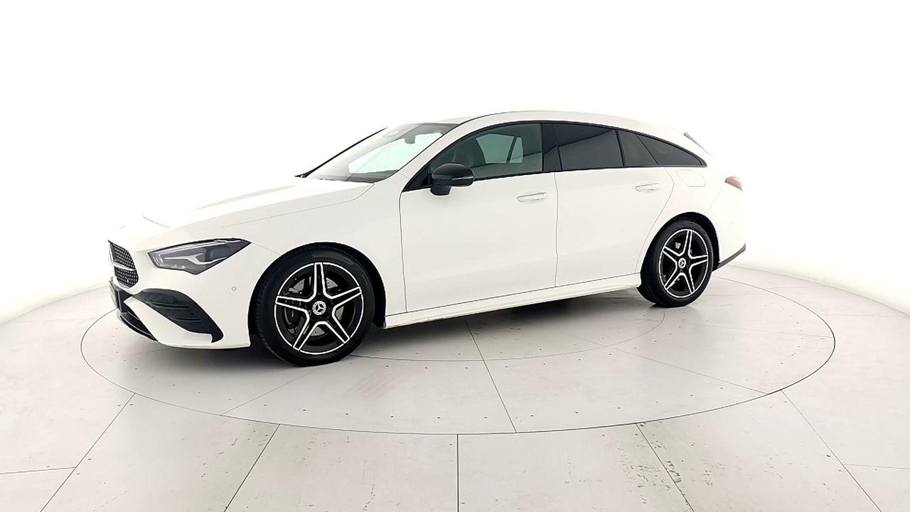 CLA Shooting Brake 200 d AMG Line Advanced Plus au - Certified