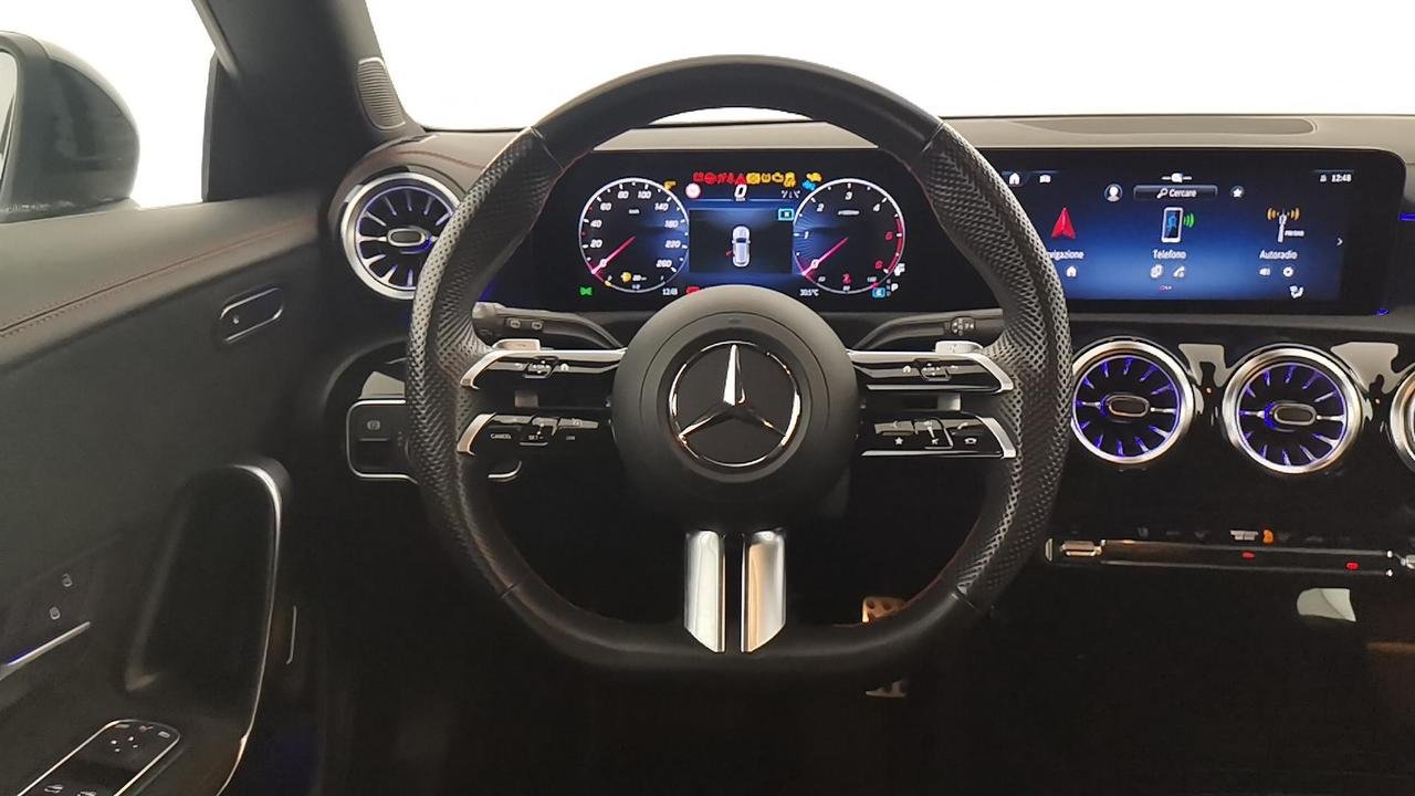 CLA Shooting Brake 200 d AMG Line Advanced Plus au - Certified