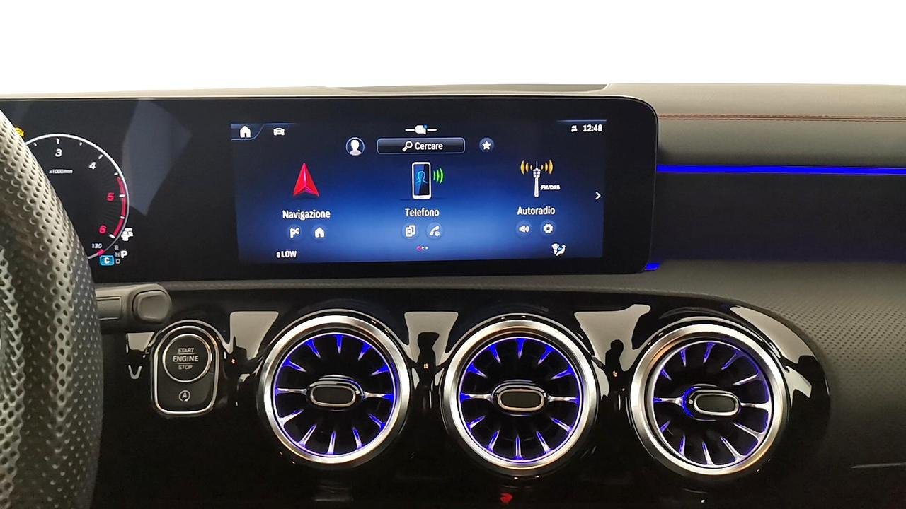 CLA Shooting Brake 200 d AMG Line Advanced Plus au - Certified