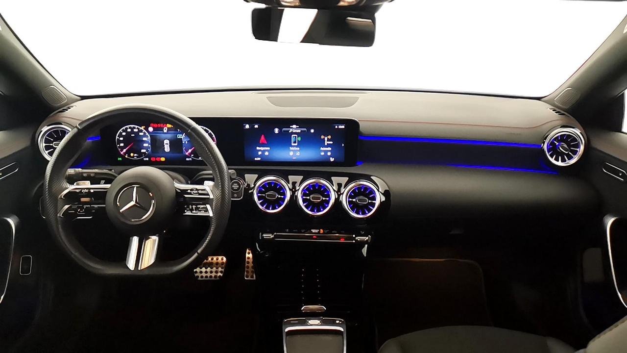 CLA Shooting Brake 200 d AMG Line Advanced Plus au - Certified