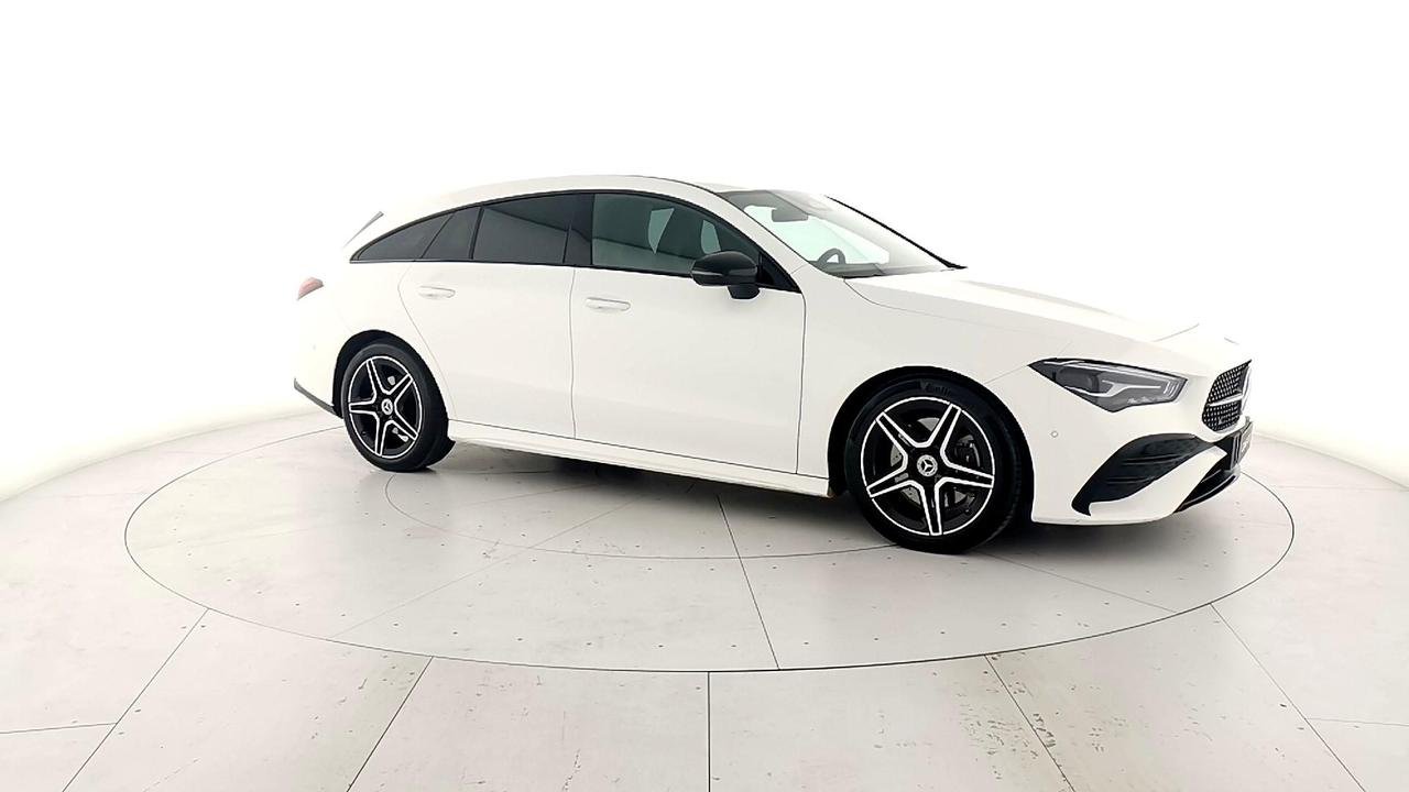 CLA Shooting Brake 200 d AMG Line Advanced Plus au - Certified