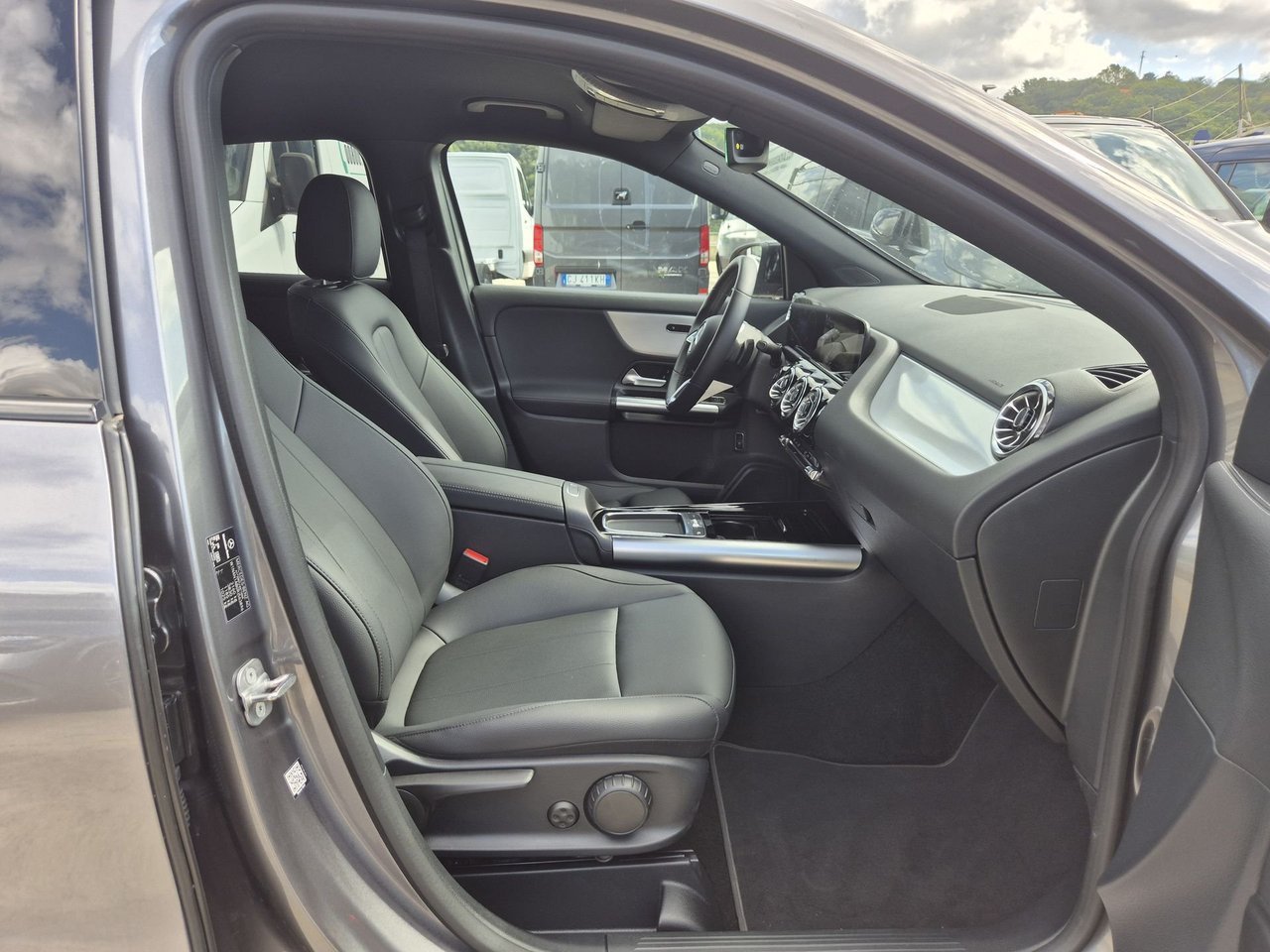 GLA 180 d Progressive Advanced Plus auto - Certified