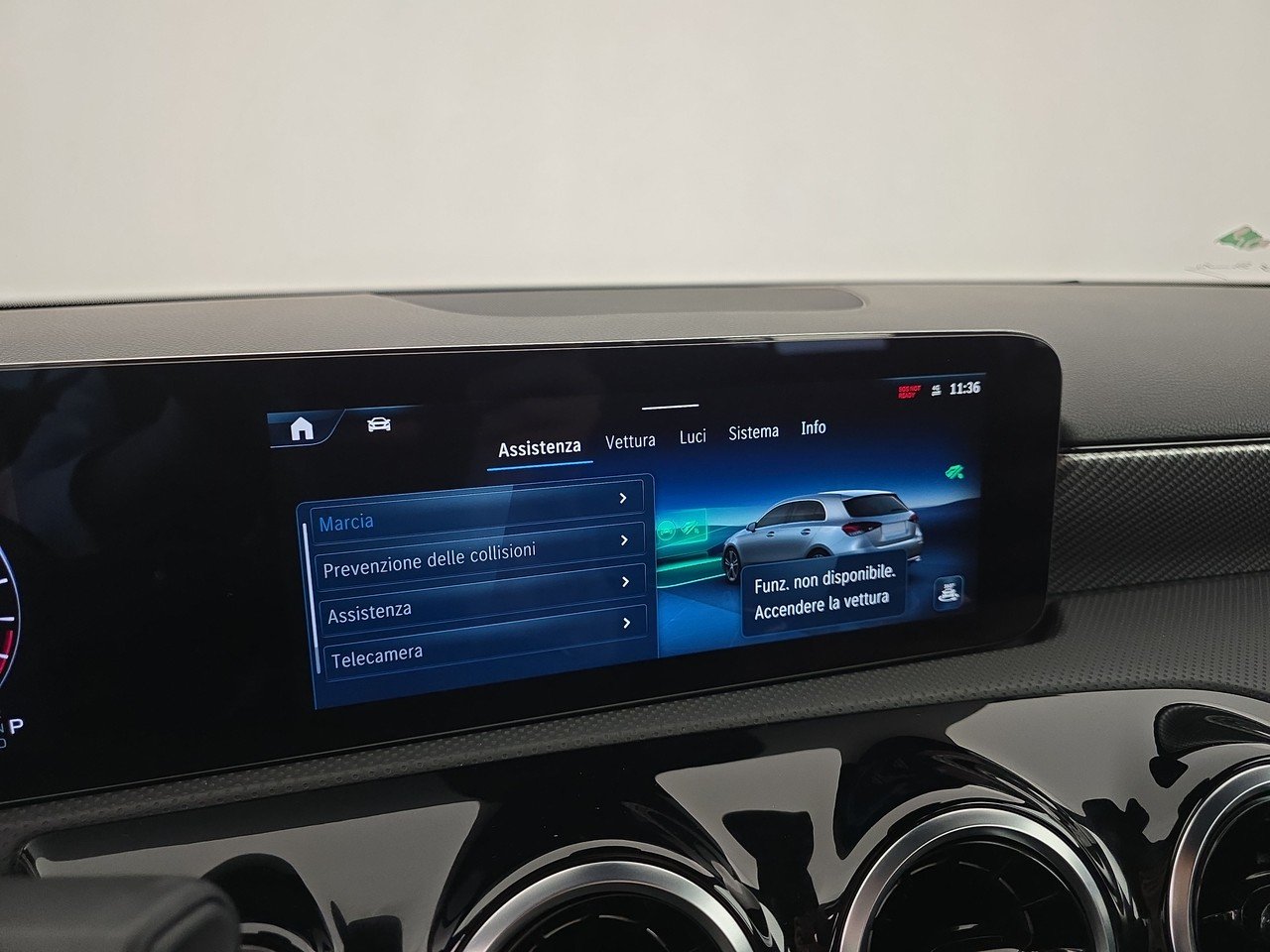 A 250 e phev Progressive Advanced auto - Certified