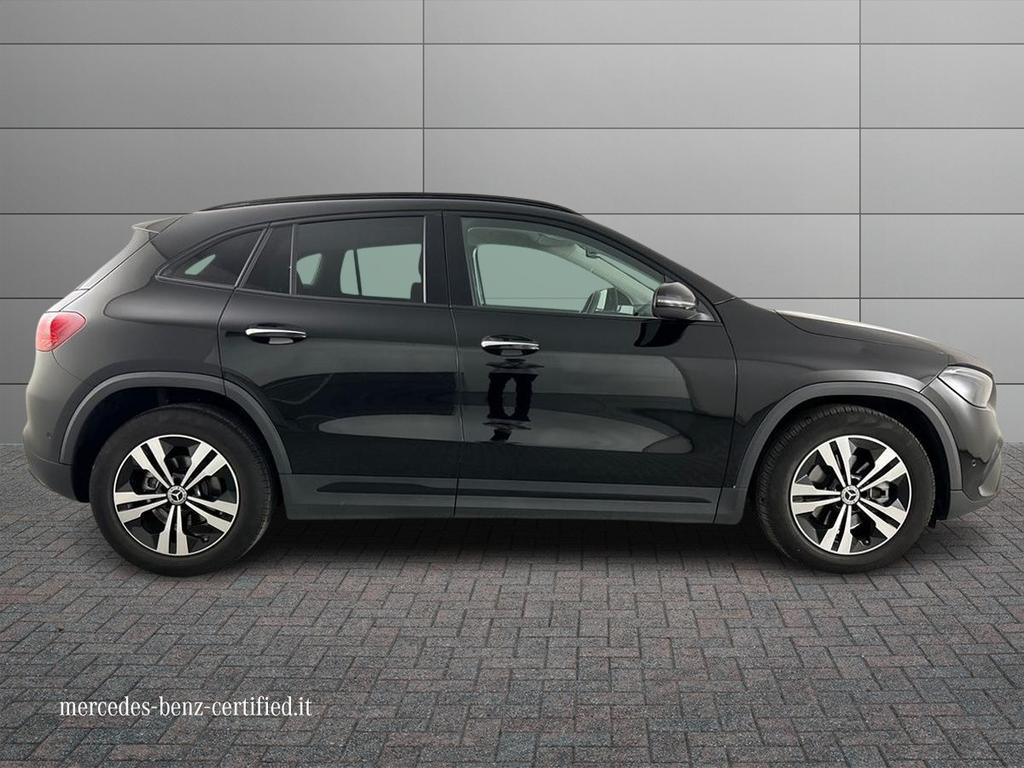 GLA 180 d Progressive Advanced Plus auto - Certified