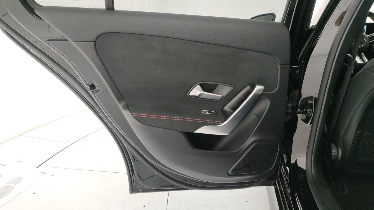 A 180 d AMG Line Premium auto - Certified