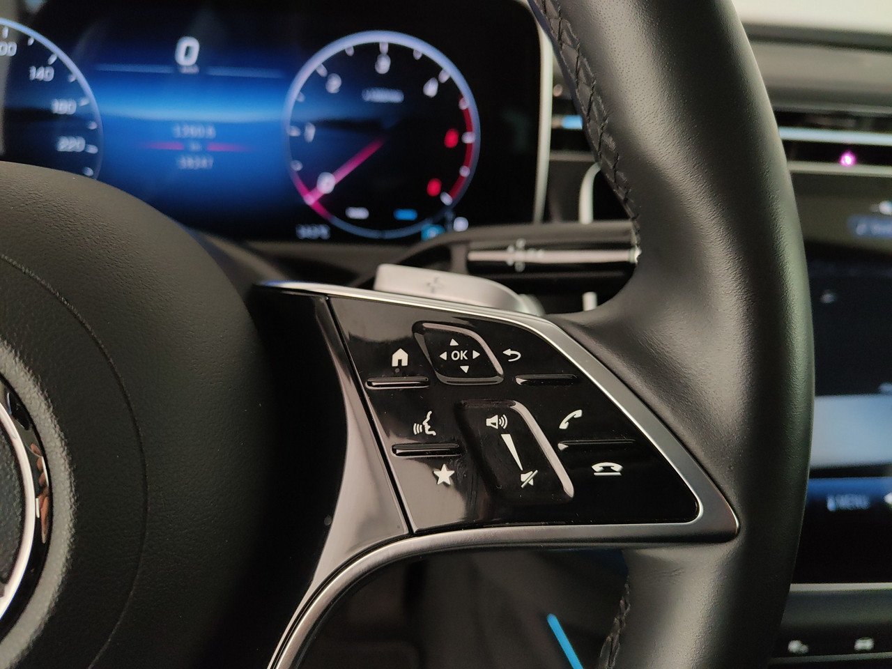 E SW 220 d Advanced auto - Certified