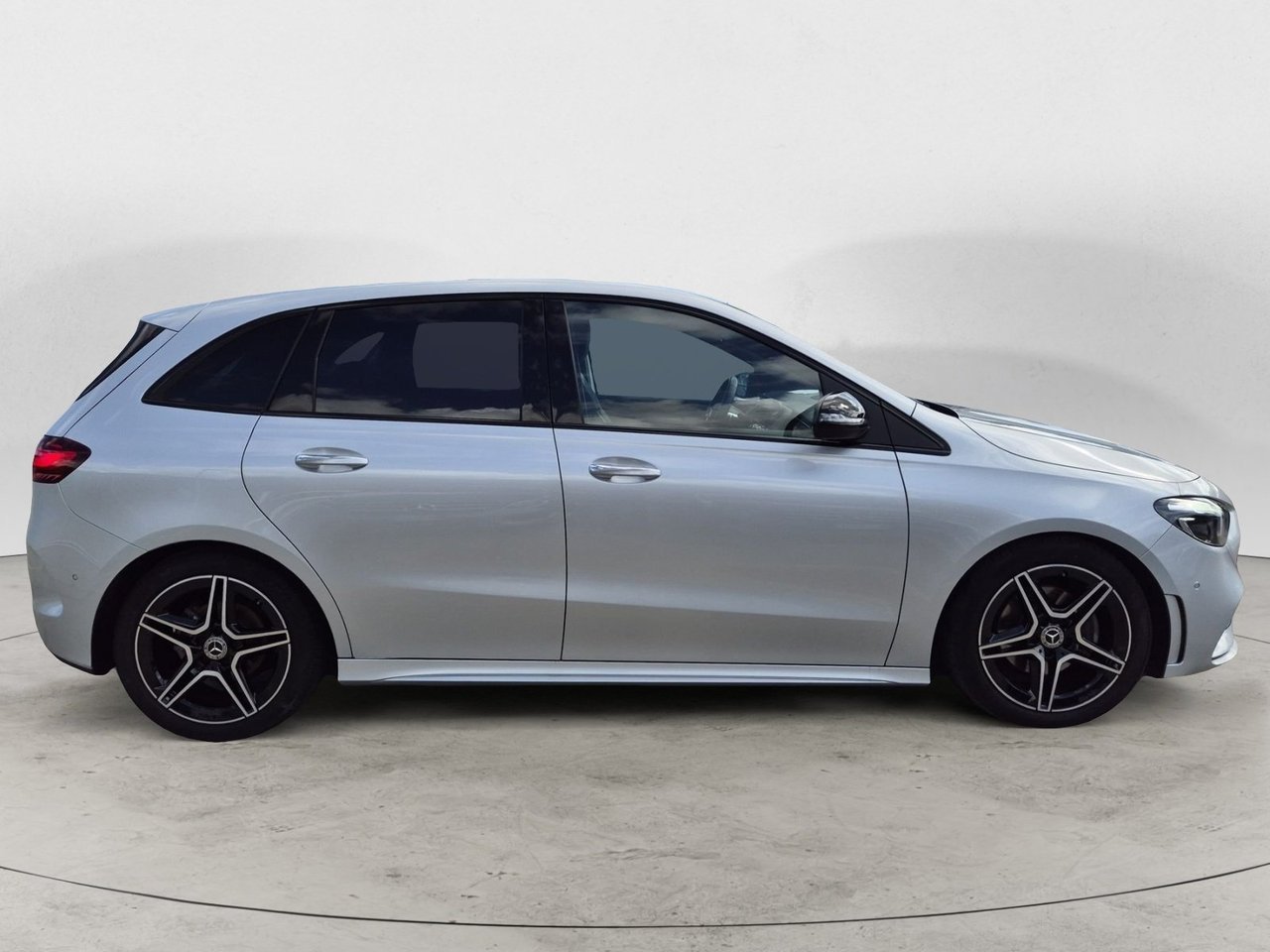 B 180 d AMG Line Premium auto - Certified