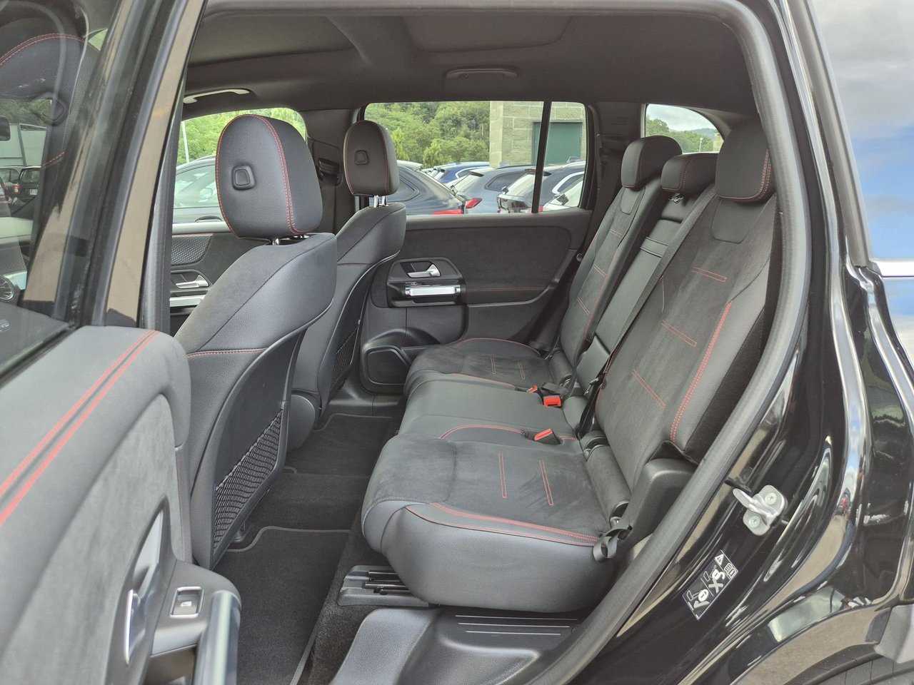 EQB 250+ AMG Line Advanced - Certified