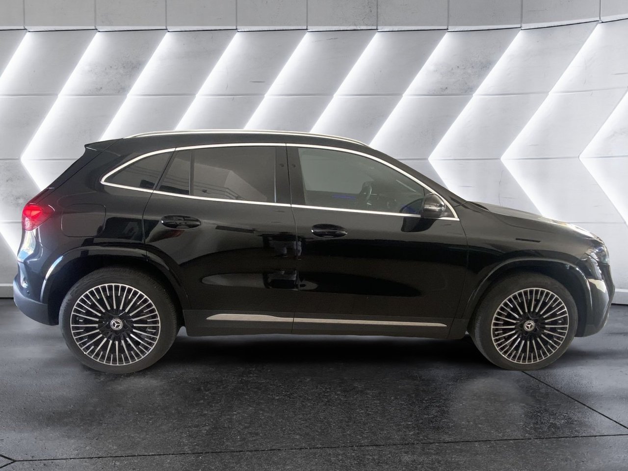 EQA 250+ AMG Line Advanced - Certified