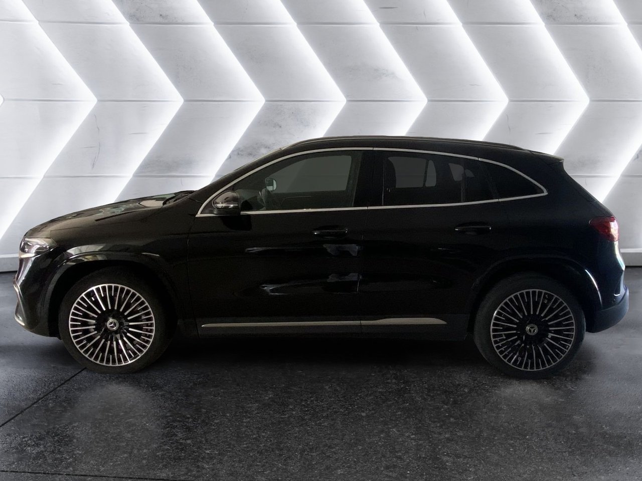 EQA 250+ AMG Line Advanced - Certified