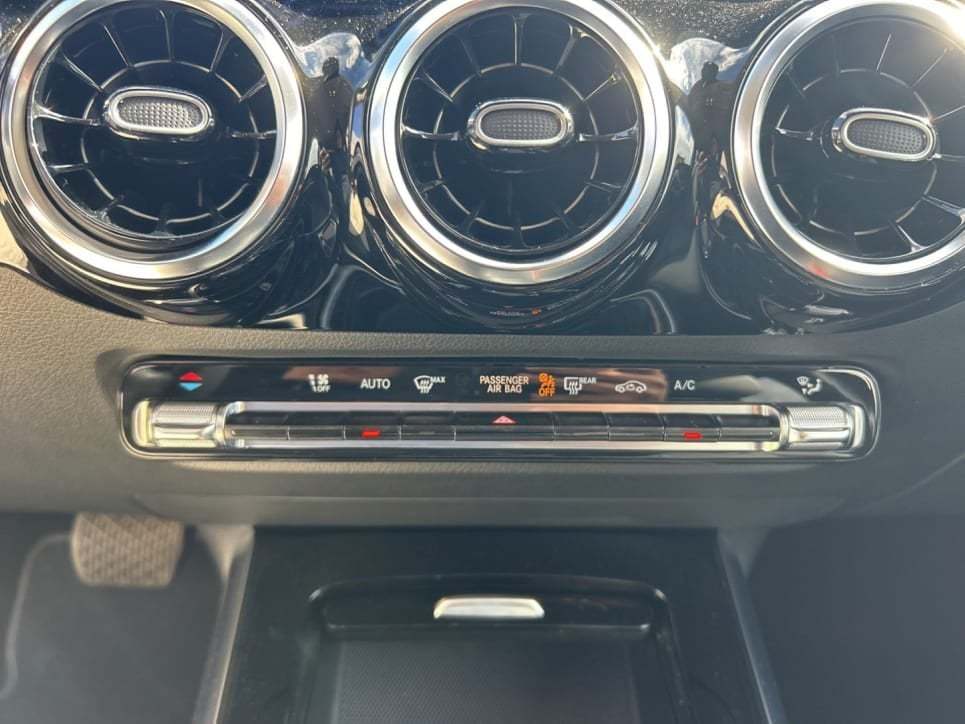 B 180 Progressive Advanced auto - Certified