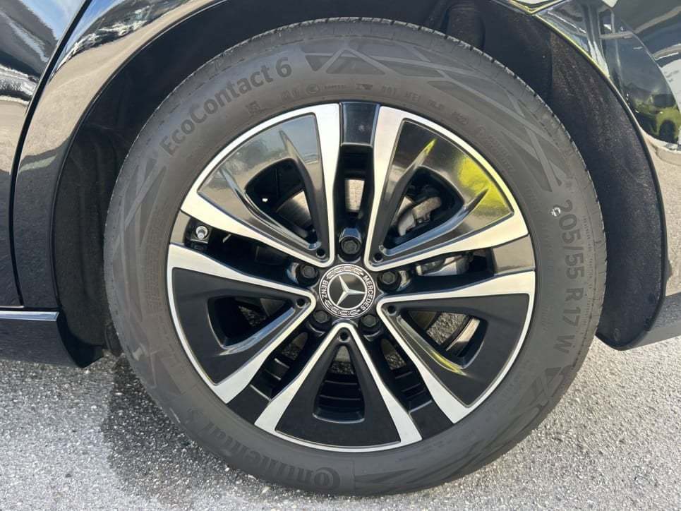 B 180 Progressive Advanced auto - Certified