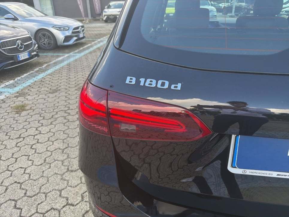B 180 d AMG Line Advanced Plus auto - Certified