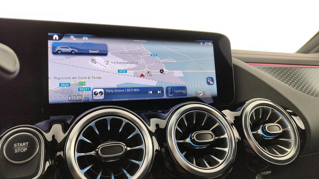 EQA 300 AMG Line Advanced 4matic - Certified