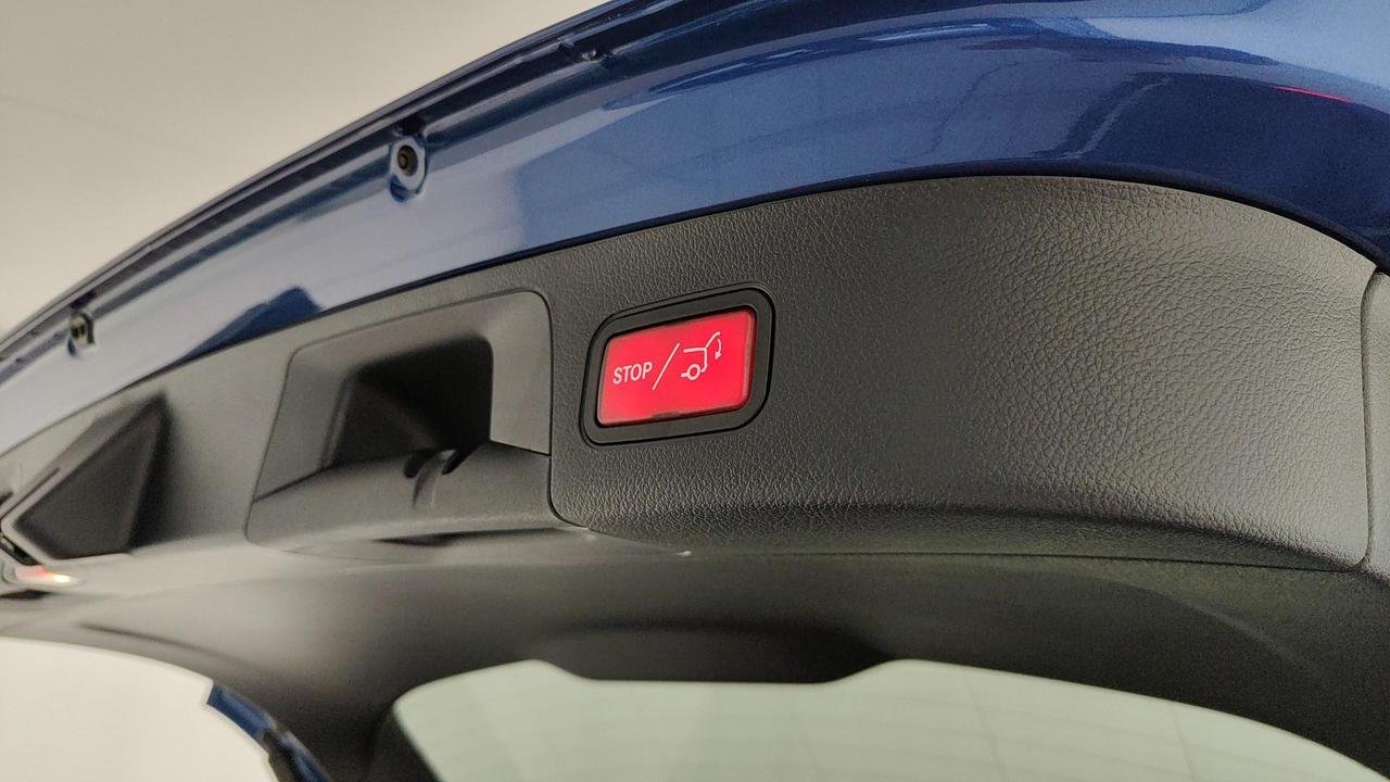 EQA 300 AMG Line Advanced 4matic - Certified