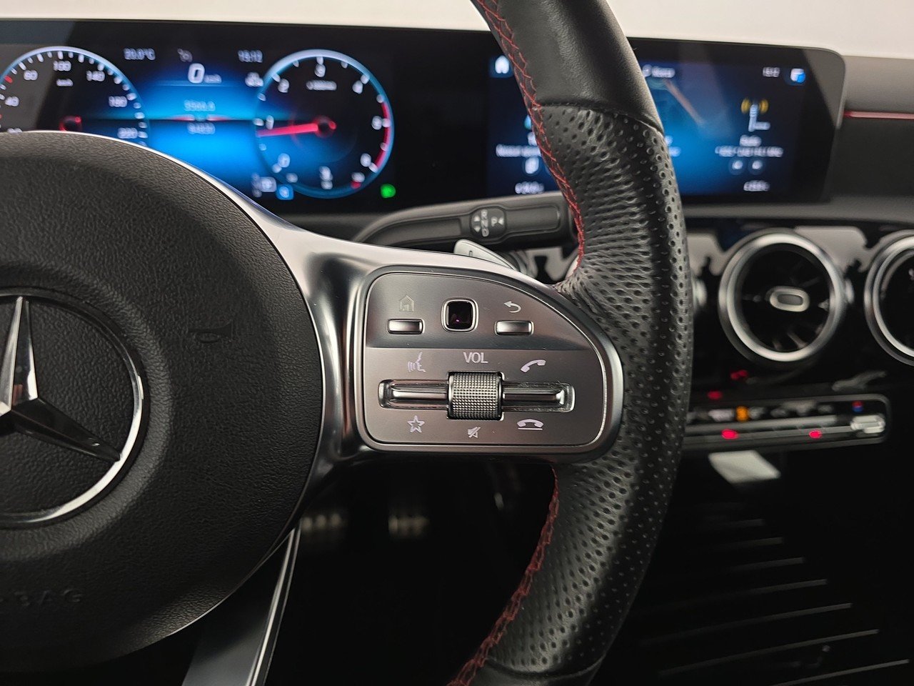 A 180 d Premium auto - Certified