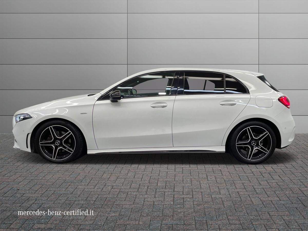 A 180 d Premium auto - Certified