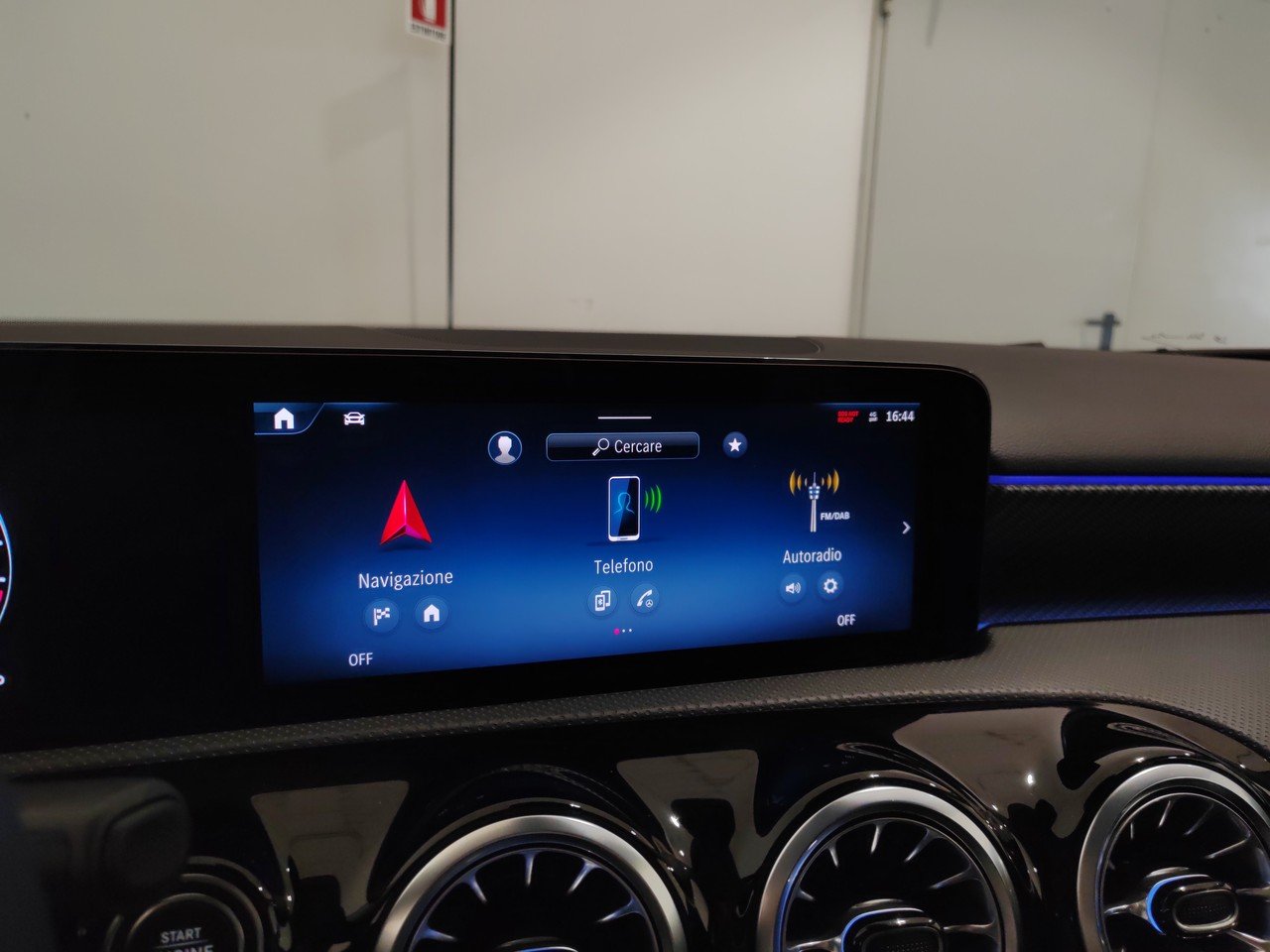 A 250 e phev Progressive Advanced auto - Certified