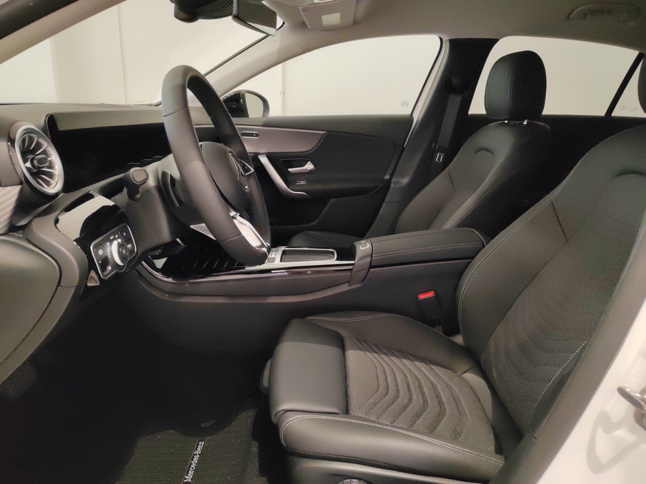 A 250 e phev Progressive Advanced auto - Certified