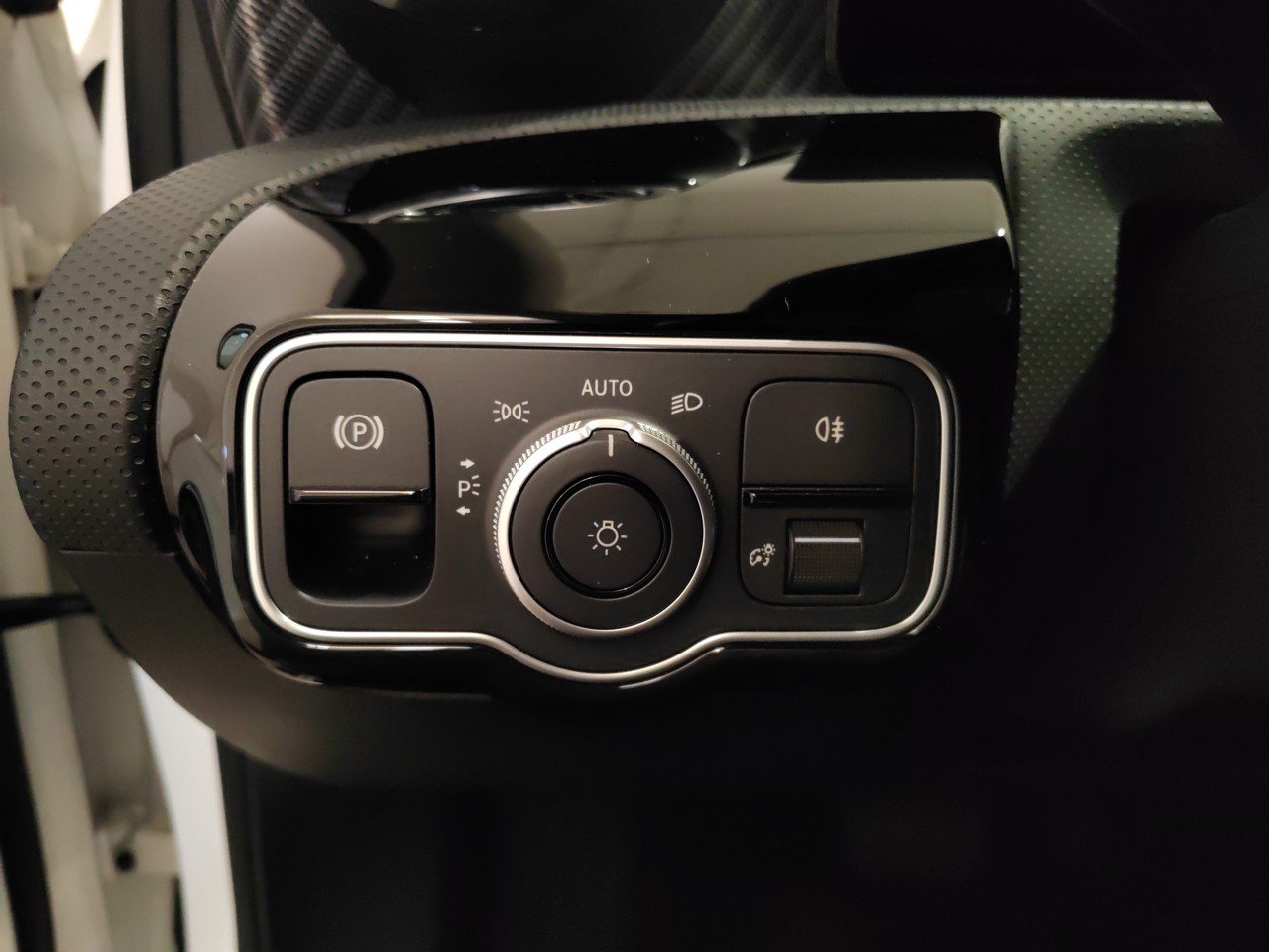 A 250 e phev Progressive Advanced auto - Certified