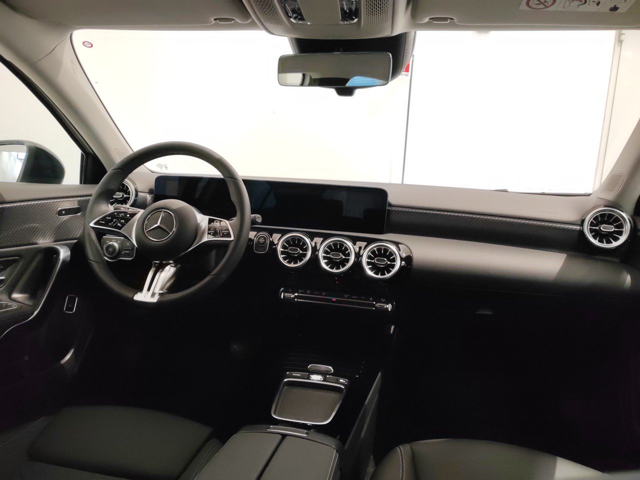 A 250 e phev Progressive Advanced auto - Certified