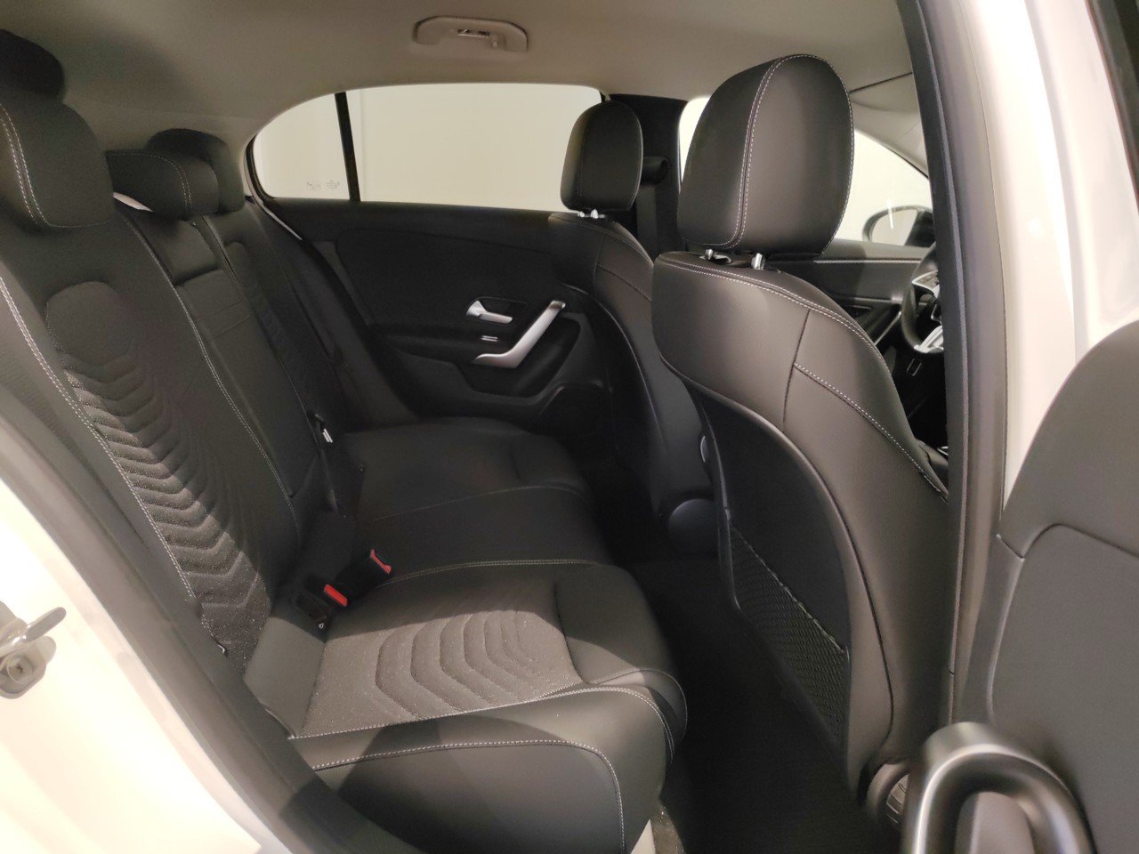 A 250 e phev Progressive Advanced auto - Certified